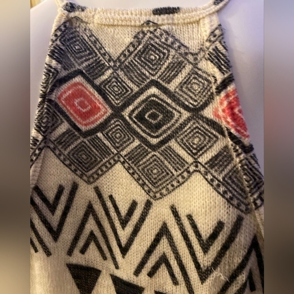 Gaze ivory elephant thin knit tank - Picture 4 of 5